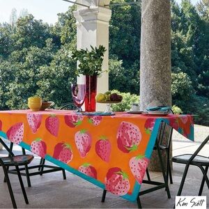 NWT Ken Scott Fragolini Strawberry tablecloth 59" x 87" rectangle
